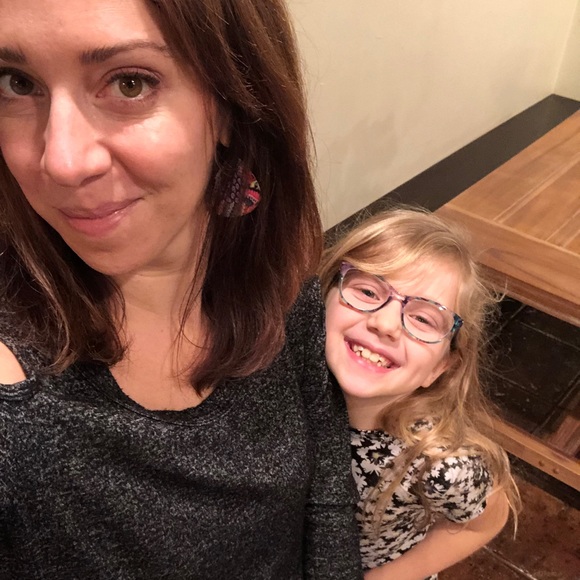 Meet your Posher, Keely - Picture 1 of 1